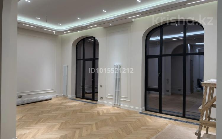 5-бөлмелі пәтер · 237 м² · 1/7 қабат, Талгат Бигелдинов 1/4, бағасы: 550 млн ₸ в Алматы, Медеуский р-н — фото 2