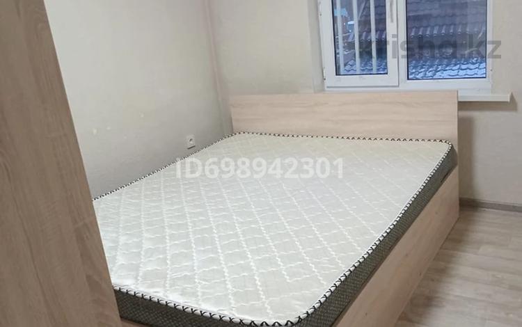 1-комнатная квартира · 20 м², Ахтанова 49 за 150 000 〒 в Алматы, Жетысуский р-н — фото 11