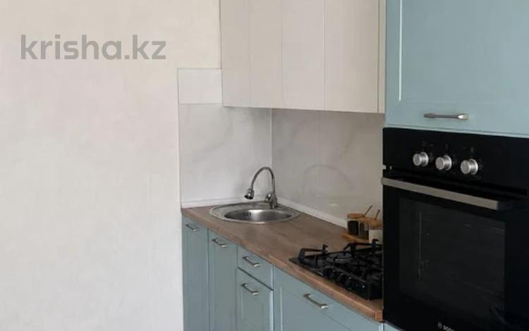 3-бөлмелі пәтер · 70 м² · 4/5 қабат, 13-ш/а. 26, бағасы: 19 млн ₸ в Актау, 13-й мкр — фото 2