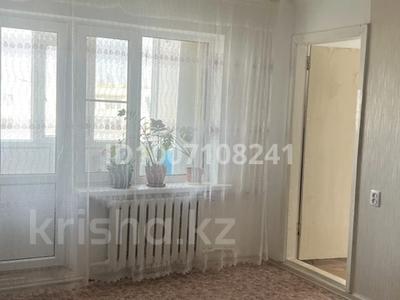 2-бөлмелі пәтер · 37 м² · 5/5 қабат, мкр 8 — Район Алтай рынка, бағасы: 11.5 млн ₸ в Актобе
