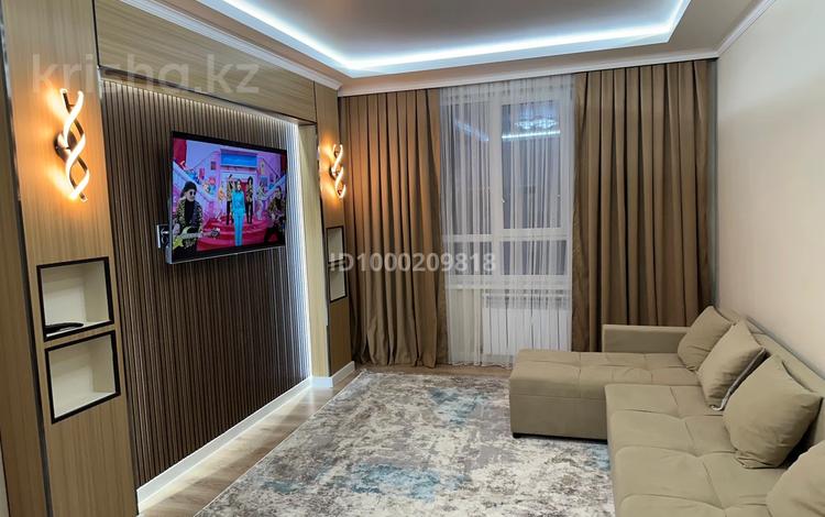1-комнатная квартира · 40 м² · 8/12 этаж, Байдибек би 115/10 за 250 000 ₸ в Шымкенте — фото 2