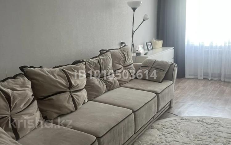 2-бөлмелі пәтер · 56 м² · 6/9 қабат, Горка Дружбы 38, бағасы: 12.2 млн ₸ в Темиртау — фото 2