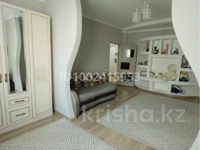 3-бөлмелі пәтер · 93 м² · 1/4 қабат, Нұрсая ш/а. 15, бағасы: 28.8 млн ₸ в Атырау, мкр Нурсая