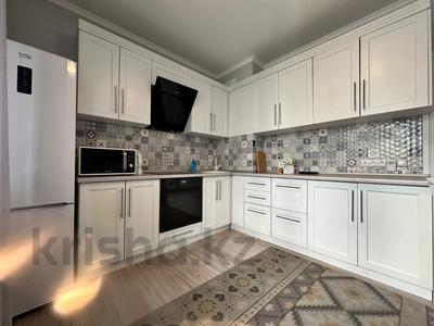 3-бөлмелі пәтер · 120 м² · 3/12 қабат, Рыскулбекова 28/1, бағасы: 400 000 ₸ в Алматы, Бостандыкский р-н
