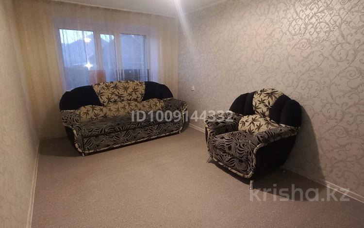 2-комнатная квартира · 45 м² · 1/5 этаж, 408 квартал за 130 000 ₸ в Семее — фото 2