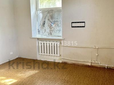 2-комнатная квартира · 45.7 м² · 2/3 этаж, Старый город, Ломоносова 5 за 10 млн ₸ в Актобе
