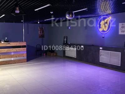 Дүкендер мен бутиктер, қоғамдық тамақтану орны, сұлулық салондары, фитнес және спорт, ойын-сауық · 170 м², бағасы: 350 000 〒 в Степногорске