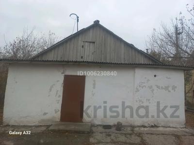 Часть дома · 2 комнаты · 60 м² · 6 сот., Промзона 2/2 — Промзона Нефтебаза за 6 млн 〒 в Актобе