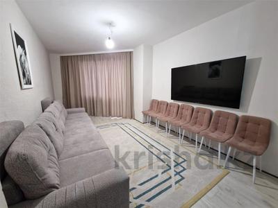 2-комнатная квартира · 74 м² · 1/12 этаж, мкр Юго-Восток, Республики — Ледовый дворец спорта "Караганда-Арена", Карагандинская городская мечеть №1 за 28 млн ₸ в Казыбек би р-н
