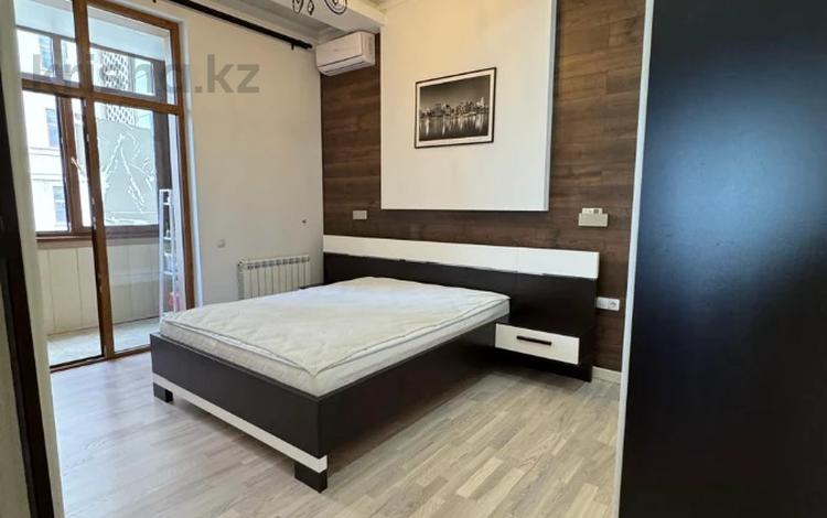 2-комнатная квартира · 85 м² · 3/7 этаж, мкр «Мирас» 31 за 105 млн ₸ в Алматы, Медеуский р-н — фото 2
