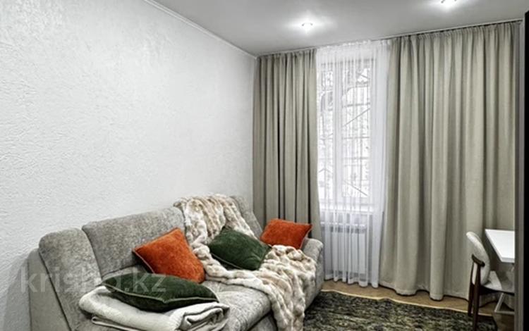3-бөлмелі пәтер · 60 м² · 1/3 қабат, Кабанбай батыра 83, бағасы: 500 000 ₸ в Алматы, Алмалинский р-н — фото 2