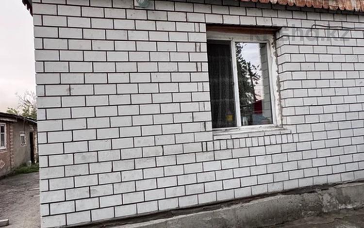 Часть дома · 3 комнаты · 57.9 м² · 4.97 сот., Бокейханова 23 за 9.5 млн 〒 в Семее — фото 8