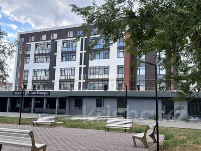 4-комнатная квартира · 173.6 м², 10 микрорайон 15/1 за 53.5 млн 〒 в Аксае