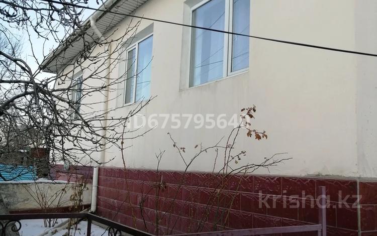 Отдельный дом • 3 комнаты • 100 м² • 6 сот., Малькеева 18а за 42 млн 〒 в Есик — фото 2