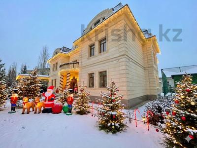 Отдельный дом · 9 комнат · 938 м² · 16 сот., Панфилова 35 — Депутатский. Через дорогу от парка за 560 млн 〒 в Астане