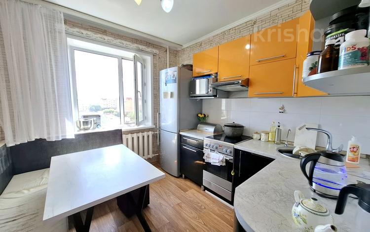 4-комнатная квартира · 85 м² · 7/10 этаж, Майкудук, Майкудук, мкр Голубые пруды 6 за 27.9 млн ₸ в Караганде, Алихана Бокейханова р-н — фото 2
