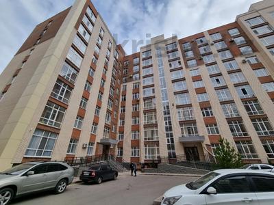 2-комнатная квартира, 54 м², 2/10 этаж помесячно, Ашимова 21 — ЖК Керемет за 250 000 〒 в Караганде, Казыбек би р-н