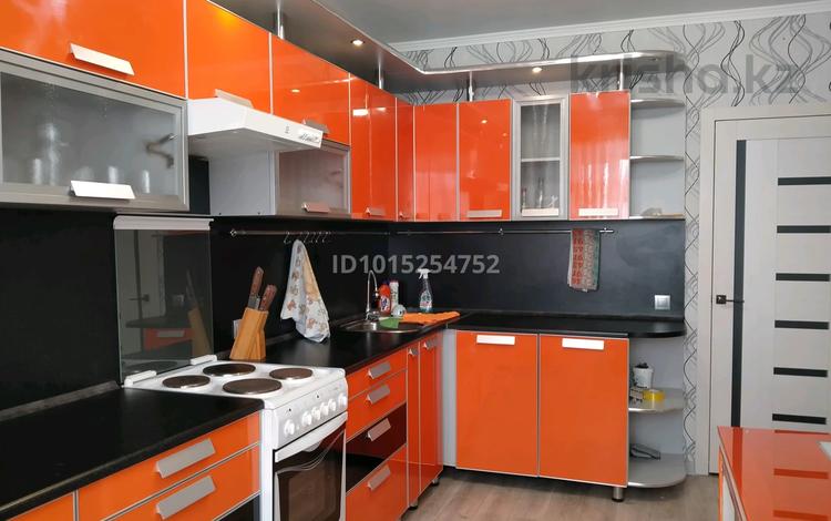 2-комнатная квартира · 66.6 м² · 5/5 этаж, Ленина 35 — В 4ом микрорайоне за 15.5 млн ₸ в Аксу — фото 2
