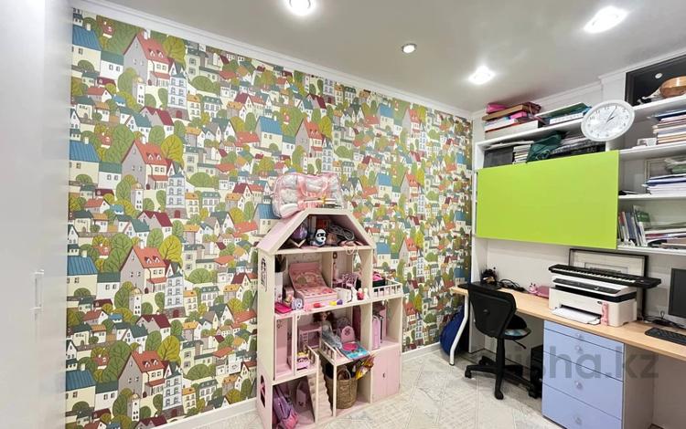 3-комнатная квартира · 127 м² · 2/12 этаж, Алтыбакан 1 за 61 млн ₸ в Астане, Алматы р-н — фото 3
