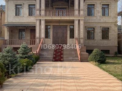 Отдельный дом • 10 комнат • 900 м² • , бульвар Кунаева 114 — Рыскулова за 450 млн 〒 в Шымкенте