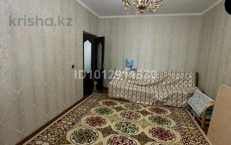 4-бөлмелі пәтер · 84 м² · 3/5 қабат, мкр Спортивный, Спорттық ш/а — Обл Диогностикаға напротив дом, бағасы: 250 000 ₸ в Шымкенте, Туран р-н — фото 2