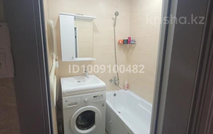 2-комнатная квартира · 56 м² · 4/5 этаж, 13-й мкр 39 за 18 млн ₸ в Актау — фото 2