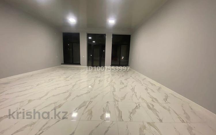 Свободное назначение, офисы, магазины и бутики, салоны красоты · 60 м² за 550 000 ₸ в Шымкенте — фото 3