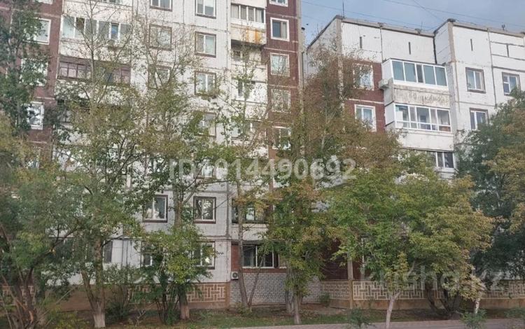 4-бөлмелі пәтер · 82 м² · 5/9 қабат, М.Жусупа 109, бағасы: 25 млн ₸ в Экибастузе — фото 2