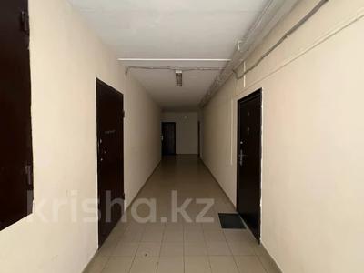 2-бөлмелі пәтер · 68.5 м² · 8/8 қабат, Алии Молдагуловой, бағасы: 20.5 млн ₸ в Актобе