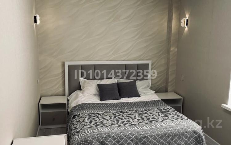 2-бөлмелі пәтер · 70 м² · 9/12 қабат, Нұрсәт ш/а, Аргынбекова 29/4 к2 — Шаяхметов, бағасы: 20 000 ₸ в Шымкенте, Каратауский р-н — фото 2