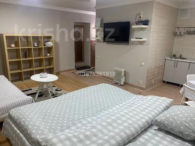 1-комнатная квартира, 42 м², 1/4 этаж посуточно, Ленина 139 за 10 000 〒 в Павлодаре