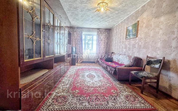 2-комнатная квартира · 43 м² · 1/9 этаж, Комсомольский 36 за 90 000 〒 в Рудном — фото 8