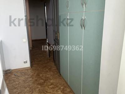2-комнатная квартира · 53 м² · 7/9 этаж, мкр Аксай-1 — Толе би, уг. ул. Момыш-улы за 300 000 ₸ в Алматы, Ауэзовский р-н