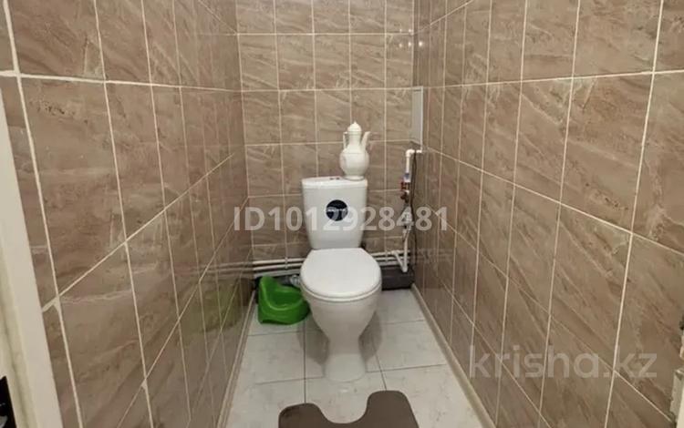 3-бөлмелі пәтер · 84 м² · 5/9 қабат, мкр Старый Аэропорт, Самал 92 — Самал, бағасы: 33 млн ₸ в Уральске — фото 2