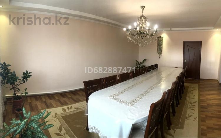 Отдельный дом • 4 комнаты • 120 м² • 6.8 сот., мкр Мадениет 23 за 55 млн 〒 в Алматы, Алатауский р-н — фото 2