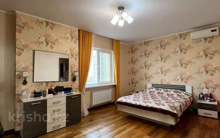 4-комнатная квартира · 137.4 м² · 9/27 этаж, 15-й мкр 69 за 60 млн ₸ в Актау — фото 2