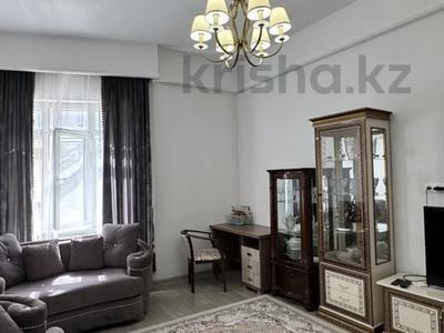 2-бөлмелі пәтер · 75.5 м² · 2/9 қабат, Просп. Кабанбай батыра 9, бағасы: 50 млн ₸ в Астане, Нура р-н