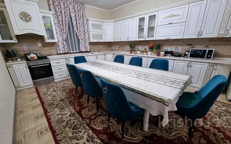 Отдельный дом · 7 комнат · 200 м² · 8 сот., мкр Самал-3 15 за 68 млн ₸ в Шымкенте, Абайский р-н — фото 6