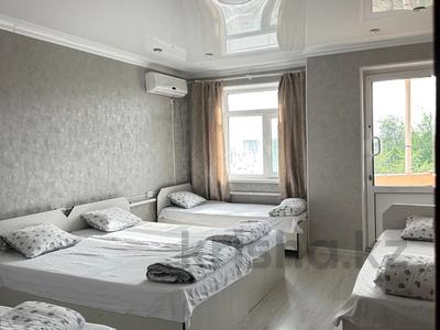 Жеке үй · 10 бөлме · 350 м², Укаш ата 111, бағасы: 25 000 ₸ в Туркестане