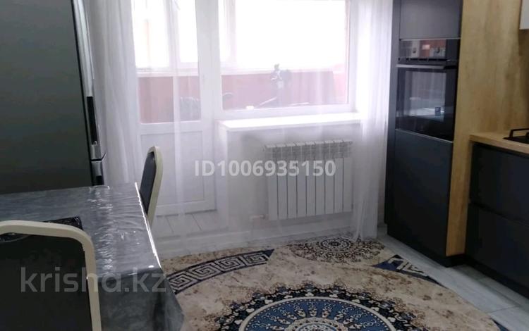 1-бөлмелі пәтер · 47 м² · 3 қабат, Нұр Ақтөбе 1, бағасы: 10 000 ₸ в Актобе, Нур Актобе — фото 3