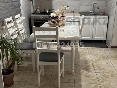 Продажа домов и дачи в Актюбинской обл.: Отдельный дом · 4 комнаты · 120 м² · 6 сот., Косжанова 29-2 — Шамши Калдыаякова за 30 млн 〒 Отдельный дом · 4 комнаты · 120 м² · 6 сот., Косжанова 29-2 — Шамши Калдыаякова за 30 млн 〒 в Актобе