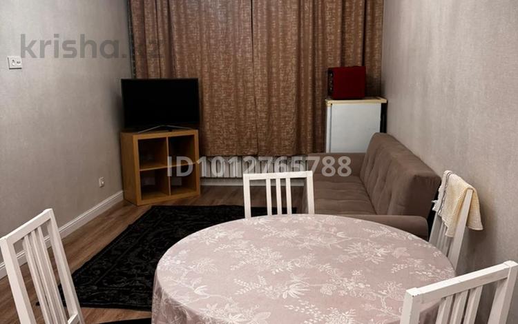 2-бөлмелі пәтер · 40 м² · 6/9 қабат, мкр Уркер, Роза Багланова 3/1 — проспект Туран, бағасы: 250 000 ₸ в Астане, Нура р-н — фото 2