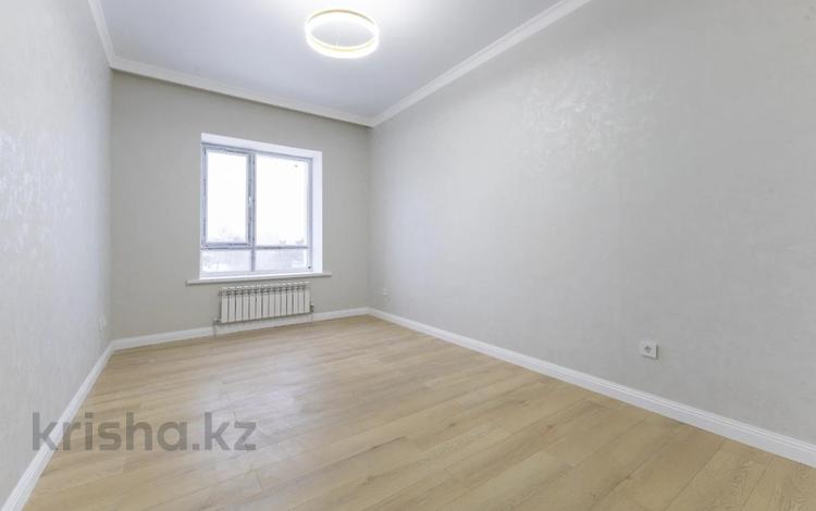 4-бөлмелі пәтер · 105 м² · 2/10 қабат, Е 923 5, бағасы: 45 млн ₸ в Астане, Нура р-н — фото 5