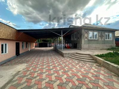 Отдельный дом · 4 комнаты · 120 м² · 6 сот., мкр Айгерим-1, Мкр Айгерим-1 Наби 42 за 68 млн ₸ в Алматы, Алатауский р-н