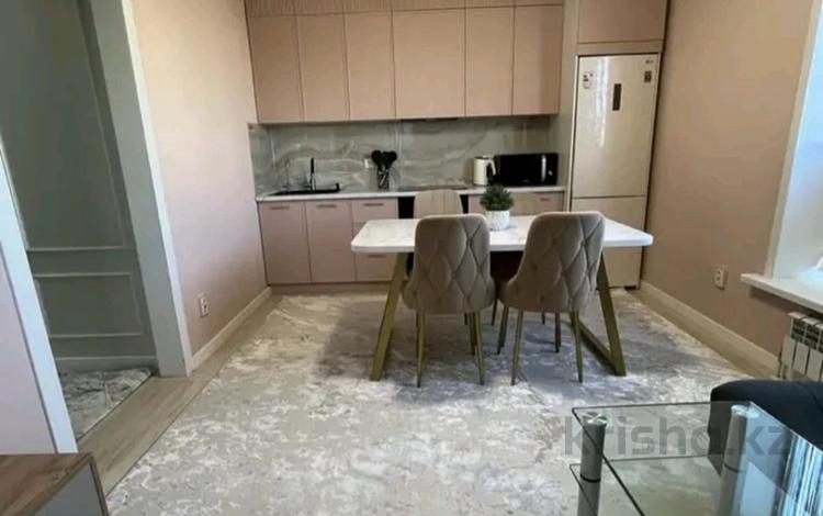 2-комнатная квартира · 50 м² · 3/20 этаж, Керей, Жанибек хандар 2, 2/1 за 280 000 ₸ в Астане, Нура р-н — фото 2