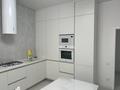 2-бөлмелі пәтер · 70 м² · 1/5 қабат, Алтын орда ш/а., бағасы: 28 млн ₸ в Актобе, мкр. Алтын орда