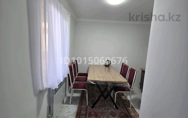 1 бөлме · 40 м² · 1/1 қабат, Жандосова 27а — Ыдырысова, бағасы: 100 000 ₸ в  — фото 2