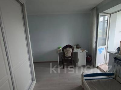3-комнатная квартира · 77.8 м² · 2/5 этаж, Есенберлина 8 за 36.5 млн ₸ в Усть-Каменогорске