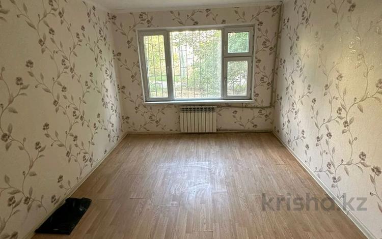 2-комнатная квартира, 56 м², 1/5 этаж, 18-й микрорайон, 18-й микрорайон 6 за 18 млн 〒 в Шымкенте, Енбекшинский р-н — фото 2