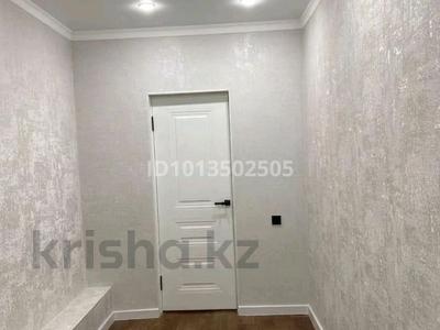2-бөлмелі пәтер · 56 м² · 4/4 қабат, мкр Талас 17 — Руслан и Людмила, бағасы: 180 000 ₸ в Таразе